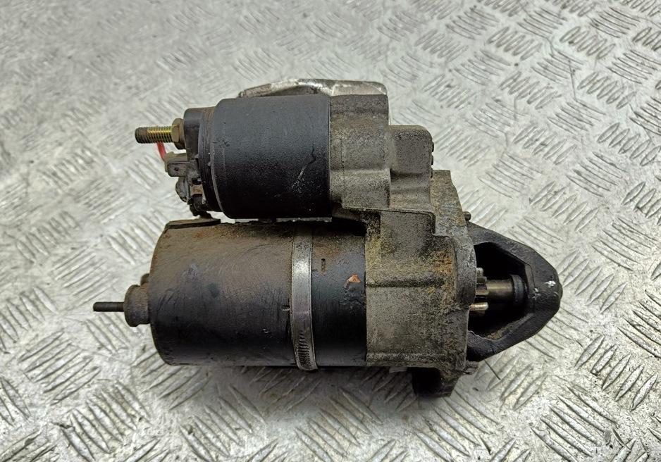 стартер Volkswagen Passat B5 1997, 1.8 л., бензин, МКПП, красный, универсал
