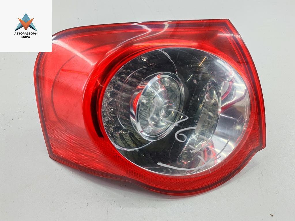 фонарь задний левый Volkswagen Passat B6 2007, 1.9 л., дизель, МКПП, чёрный, универсал, 3C945095 - фото №1
