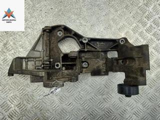кронштейн ТНВД Volkswagen Golf 4 поколение 2001, 1.9 л., дизель, МКПП, чёрный, универсал, 038903143H