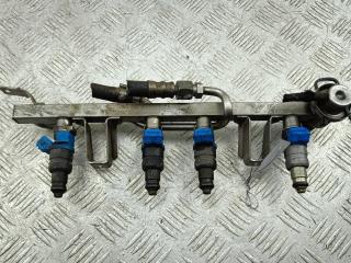 Форсунка топливная (комплект) Volkswagen Passat B5 1998, 1.6 л., бензин, МКПП, серый, седан, 06B133551L, 06B133551C