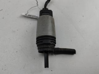 насос (моторчик) омывателя стекла BMW 3 E90/E91/E92/E93 2006, чёрный, седан, 6934159