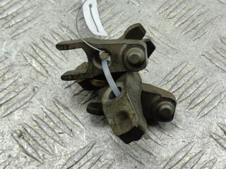 крепление форсунки Volkswagen Passat B5 1999, 1.9 л., дизель, МКПП, зелёный, универсал
