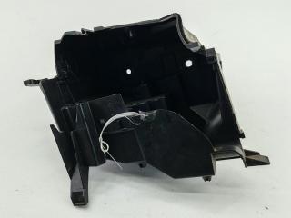 короб предохранителей Renault Megane II 2007, 1.6 л., бензин, МКПП, чёрный, универсал, 8200356340