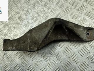 кронштейн двигателя Opel Vectra B 1998, 2.0 л., бензин, МКПП, красный, хетчбэк 5 дв., 90495505