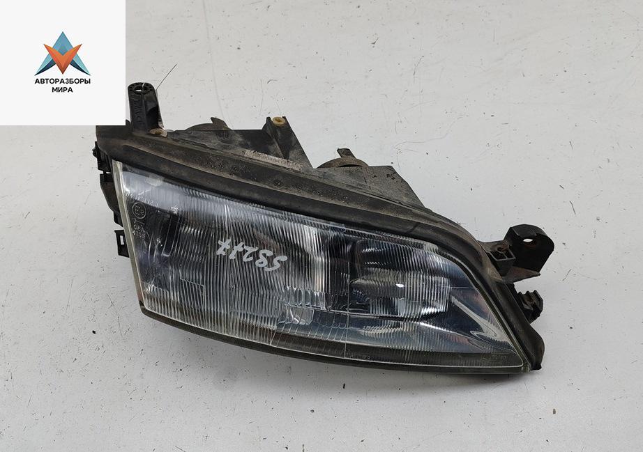 фара правая Opel Vectra B 1998, 2.0 л., бензин, МКПП, красный, хетчбэк 5 дв., 90464146 - фото №1