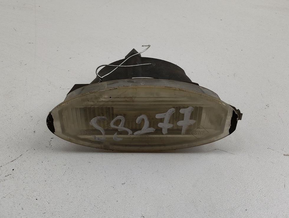 подсветка номера Opel Vectra B 1998, 2.0 л., бензин, МКПП, красный, хетчбэк 5 дв.