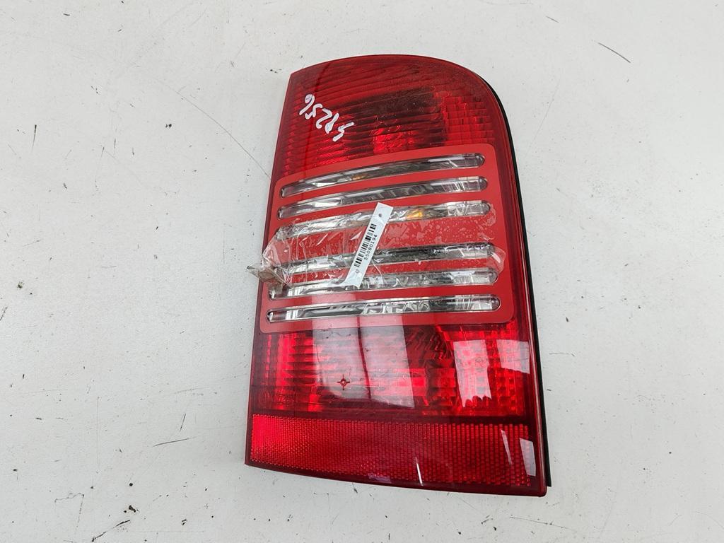 фонарь задний правый Skoda Octavia mk1 (A4 1U) 2001, 2.0 л., бензин, МКПП, чёрный, универсал