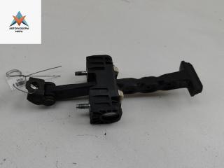 ограничитель открывания двери Opel Zafira 2 поколение (B) 2006, минивэн, 13227947
