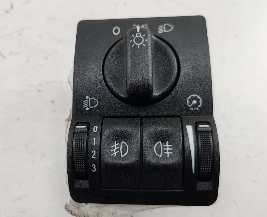 переключатель света Opel Zafira A 2002, 1.6 л., бензин, МКПП, чёрный, минивэн, 09133249
