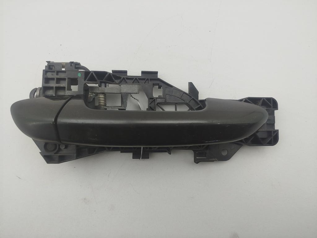 ручка наружная задняя правая Volkswagen Passat B6 2006, 2.0 л., бензин, МКПП, серый, седан, 3C08378860