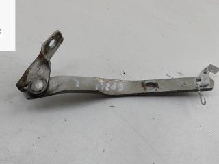 петля капота левая Volkswagen Passat B4 1996, серый, универсал, 3A0823301A