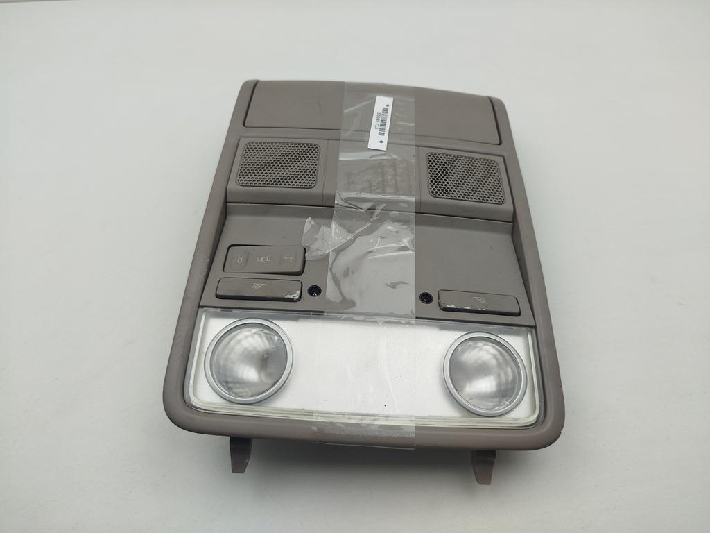 фонарь салона (плафон) Volkswagen Passat B6 2007, 2.0 л., дизель, АКПП, чёрный, универсал, 1K0868837E