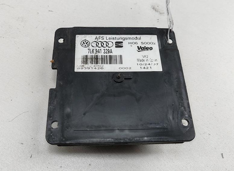 блок управления светом Volkswagen Passat B6 2007, 1.9 л., дизель, МКПП, чёрный, универсал, 7L6941329 - фото №1
