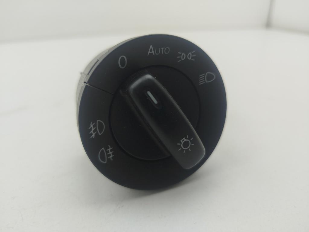 переключатель света Volkswagen Passat B6 2007, 1.9 л., дизель, МКПП, чёрный, универсал, 1K0941431AS