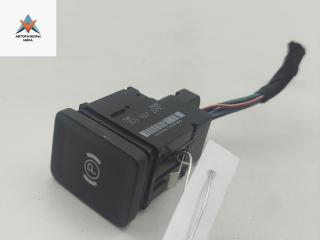 кнопка ручного тормоза (ручника) Volkswagen Passat B6 2006, 1.6 л., бензин, МКПП, синий, универсал, 3C0927225C