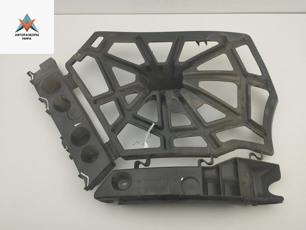 кронштейн заднего бампера Renault Scenic 3 поколение 2010, 1.4 л., бензин, МКПП, серый, минивэн, 850440008R - фото №1