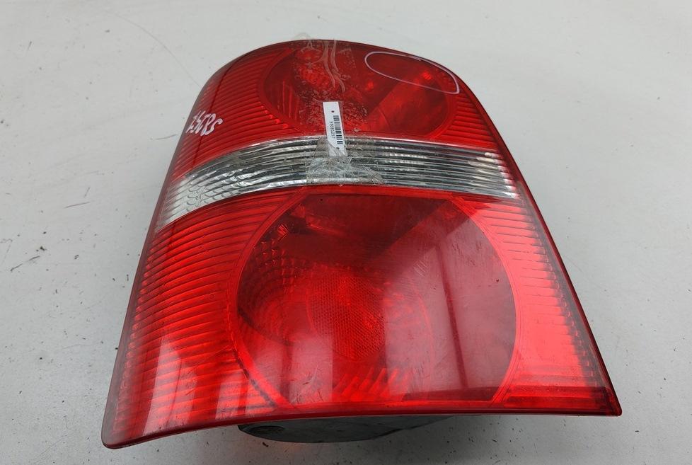 фонарь задний левый Volkswagen Touran 2006, 2.0 л., дизель, МКПП, белый, минивэн, 1T0945095G