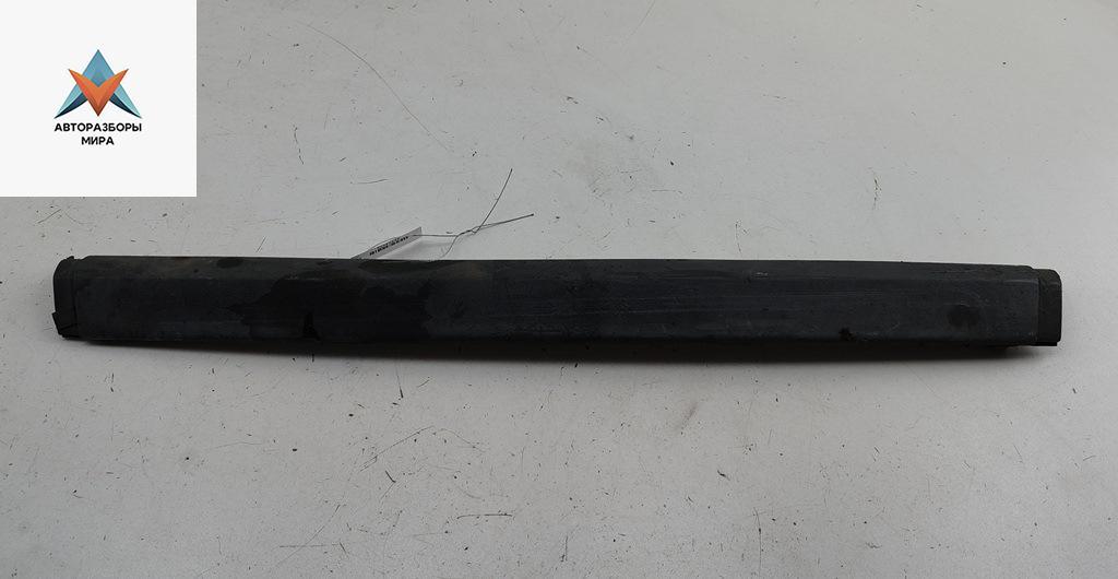 молдинг переднего бампера Volvo V70 2 поколение 2002, 2.4 л., дизель, АКПП, серый, универсал, 9484223 - фото №1