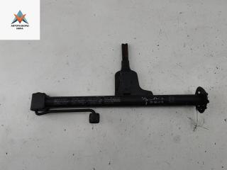 домкрат Mercedes-Benz E-Класс W210/S210 1998, 2.4 л., бензин, АКПП, серый, универсал, 2105830115