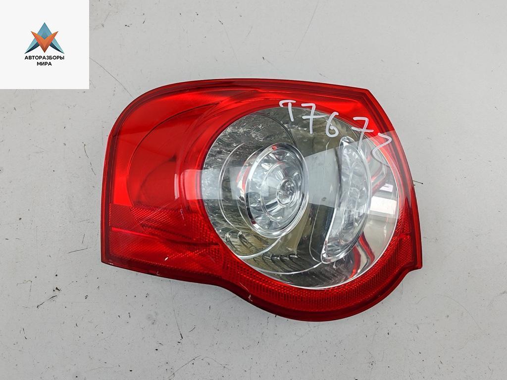 фонарь задний левый Volkswagen Passat B6 2006, 1.6 л., бензин, МКПП, синий, универсал, 3C9945095 - фото №1