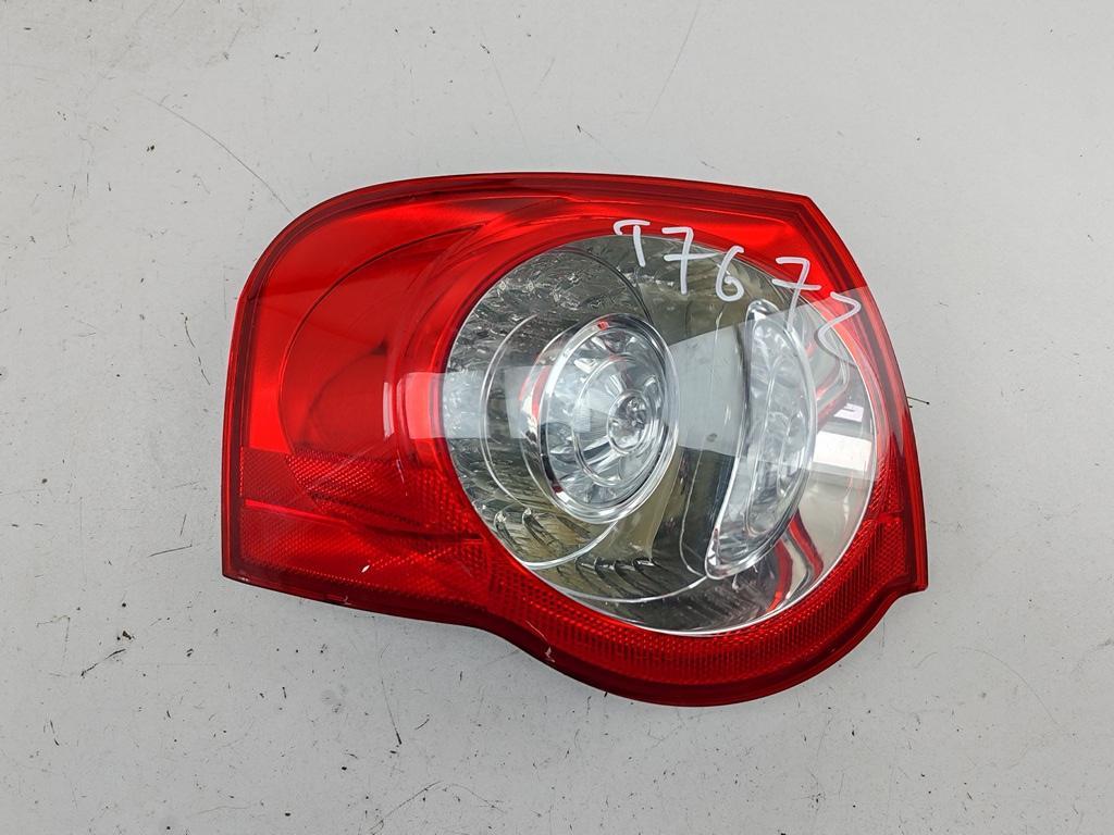 фонарь задний левый Volkswagen Passat B6 2006, 1.6 л., бензин, МКПП, синий, универсал, 3C9945095