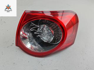 фонарь задний правый Volkswagen Passat B6 2006, 1.6 л., бензин, МКПП, синий, универсал, 3C9945096