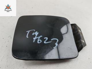 лючок топливного бака Mitsubishi Outlander 1 поколение 2004, 2.0 л., бензин, МКПП, чёрный, внедорожник 5 дв.