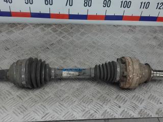 полуось передняя левая (приводной вал, ШРУС) Volkswagen Touareg 2 поколение 2011, 3.0 л., V6 TDI, дизель, АКПП, внедорожник 5 дв.