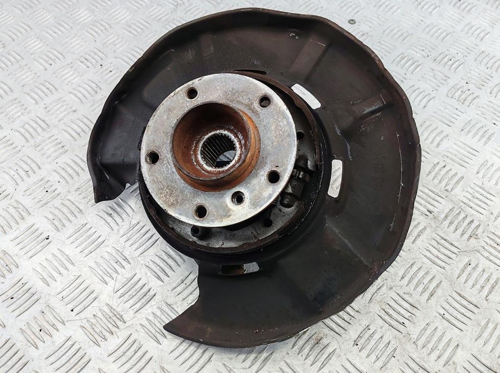 ступица задняя правая BMW 3 E90/E91/E92/E93 2006, 3.0 л., дизель, АКПП, чёрный, седан