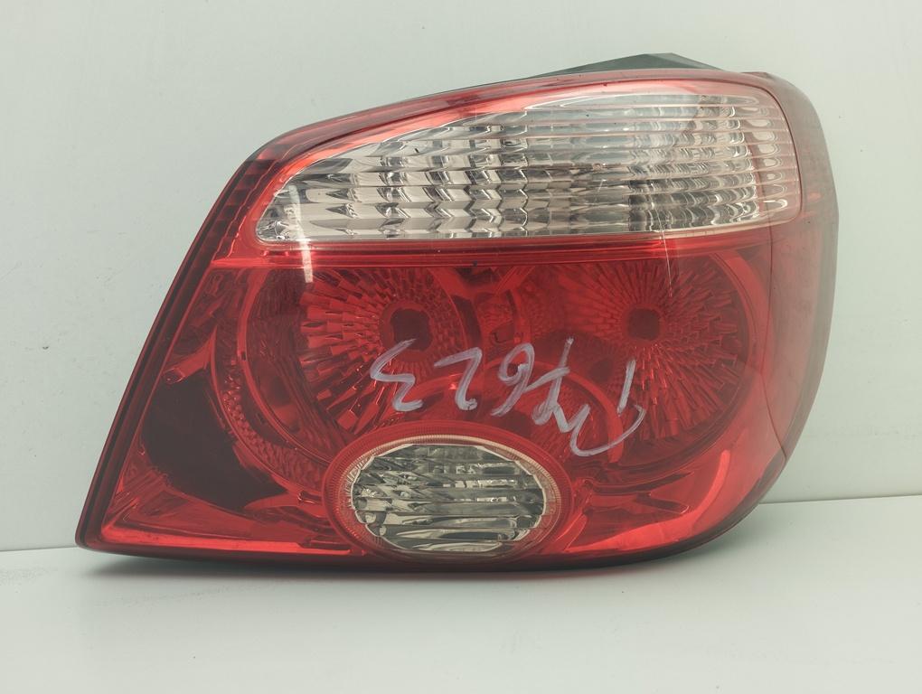 фонарь задний правый Mitsubishi Outlander (CU) 2004, 2.0 л., бензин, МКПП, чёрный, внедорожник 5 дв., 22087685