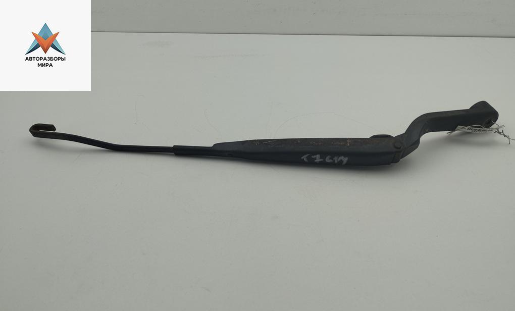 Щеткодержатель (поводок стеклоочистителя) передний Hyundai Coupe 2002-2007 2002, 2.0 л., бензин, МКПП, красный, купе, D226XCA - фото №1