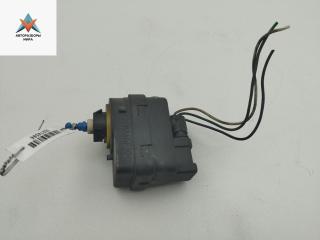 корректор фар Renault Trafic 2 поколение 2003, 1.9 л., дизель, МКПП, белый, микроавтобус, 7700415343