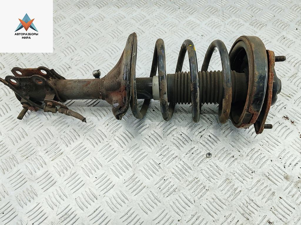 стойка передняя Hyundai Coupe 2002-2007 2002, 2.0 л., бензин, МКПП, красный, купе, 546502C200 - фото №1