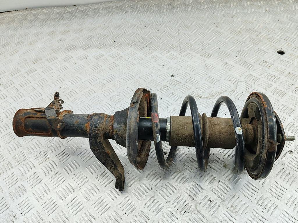 стойка передняя Honda CR-V 2002, 2.0 л., бензин, МКПП, чёрный, внедорожник 5 дв., 22173577