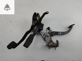 узел педальный (блок педалей) Hyundai Coupe 2002-2007 2002, 2.0 л., бензин, МКПП, красный, купе