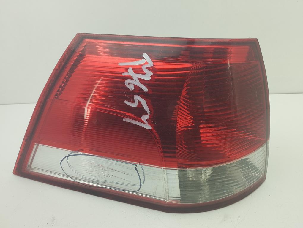 фонарь задний левый Opel Vectra C 2006, 1.9 л., дизель, МКПП, белый, универсал, 24469461