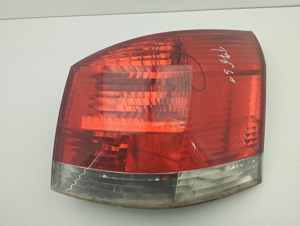 фонарь задний правый Opel Signum 2005, 2.2 л., бензин, МКПП, серый, хетчбэк 5 дв., 13159862