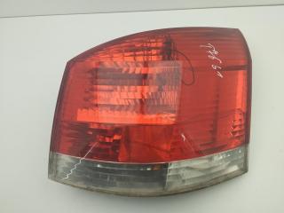 фонарь задний правый Opel Signum 2005, 2.2 л., бензин, МКПП, серый, хетчбэк 5 дв., 13159862