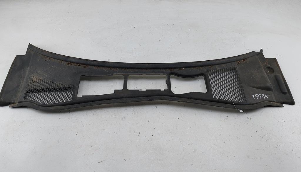 дождевик Volkswagen Passat B5+ (GP) 2004, 1.9 л., дизель, МКПП, чёрный, универсал, 3B1819417D