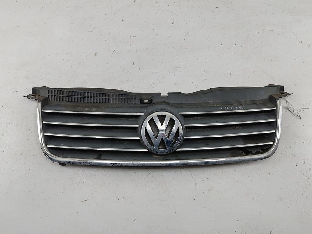решетка радиатора Volkswagen Passat B5+ (GP) 2002, серый, универсал, 3B0853651L