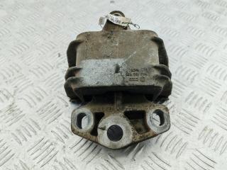 подушка крепления КПП Volkswagen Sharan 1 поколение [2-й рестайлинг] 2004, 1.8 л., бензин, МКПП, чёрный, минивэн, 7M3199555