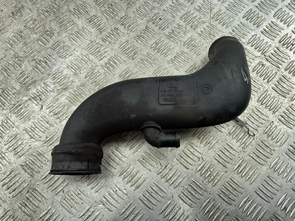патрубок турбины Opel Astra H 2006, 1.9 л., дизель, 55352733