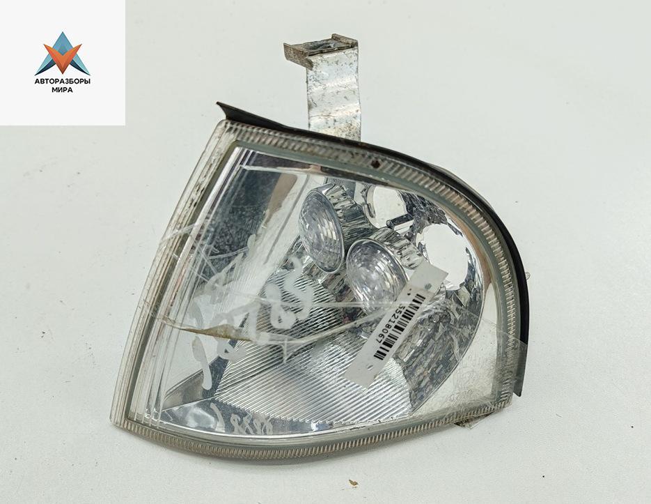 Поворотник (указатель поворота) левый Skoda Octavia mk1 (A4 1U) 2003, 1.9 л., дизель, МКПП, серый, универсал, 18-A208 - фото №1