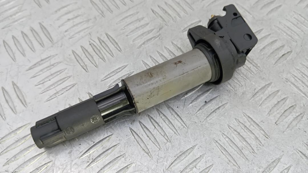 катушка зажигания BMW 5 серия E60/E61 2005, 3.0 л., 530i, бензин, АКПП, седан, 0221504100 - фото №1