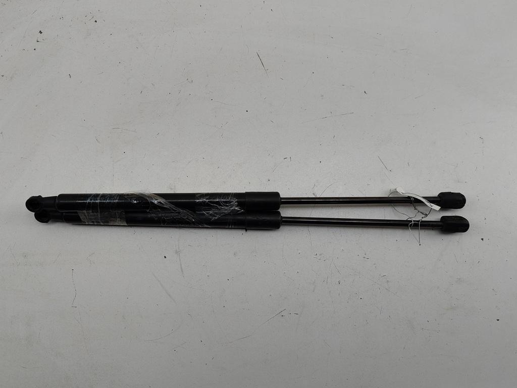 амортизатор крышки багажника (3-5 двери) Volkswagen Passat B6 2009, 2.0 л., дизель, АКПП, серый, универсал, 016823