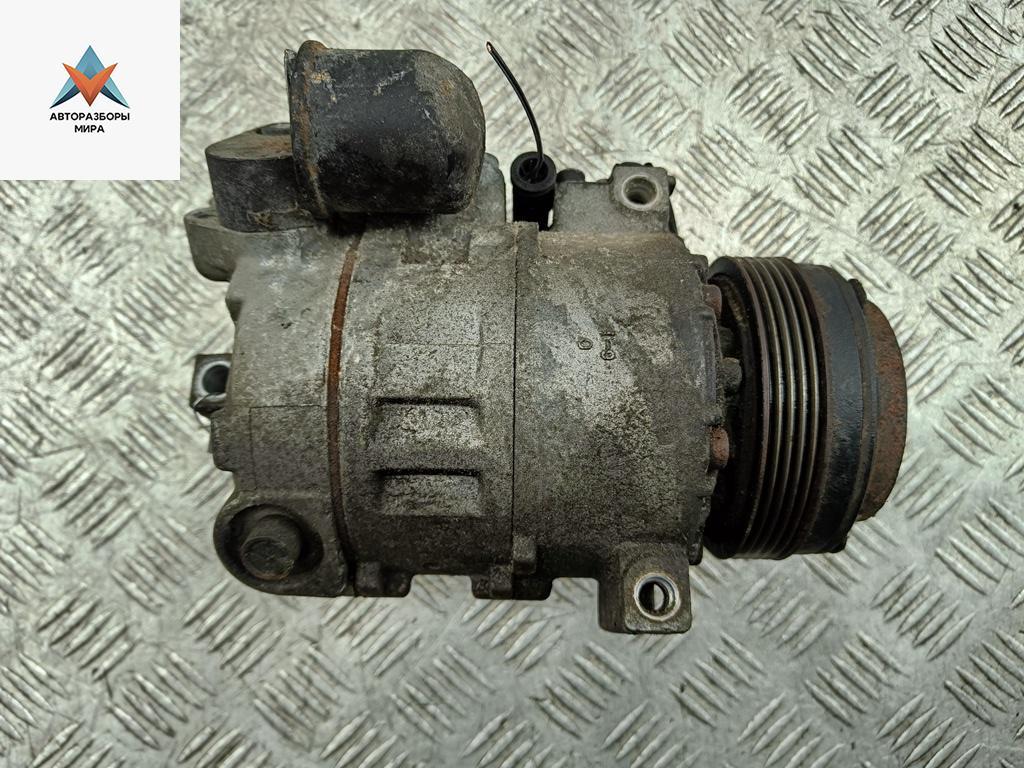 компрессор кондиционера BMW 3 серия E46 1999, 2.5 л., бензин, 8377241 - фото №1