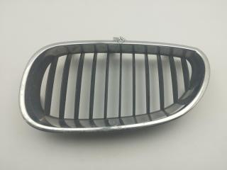 решетка радиатора BMW 5 серия E60/E61 2003, серый, седан, 7027061