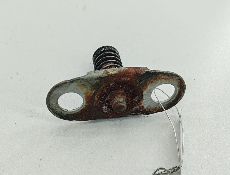 замок капота BMW 3 E46 2003, 2.0 л., дизель, МКПП, серый, универсал, 8075123