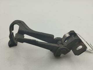 замок капота Audi 80 B4 1992, 2.0 л., бензин, МКПП, серый, седан