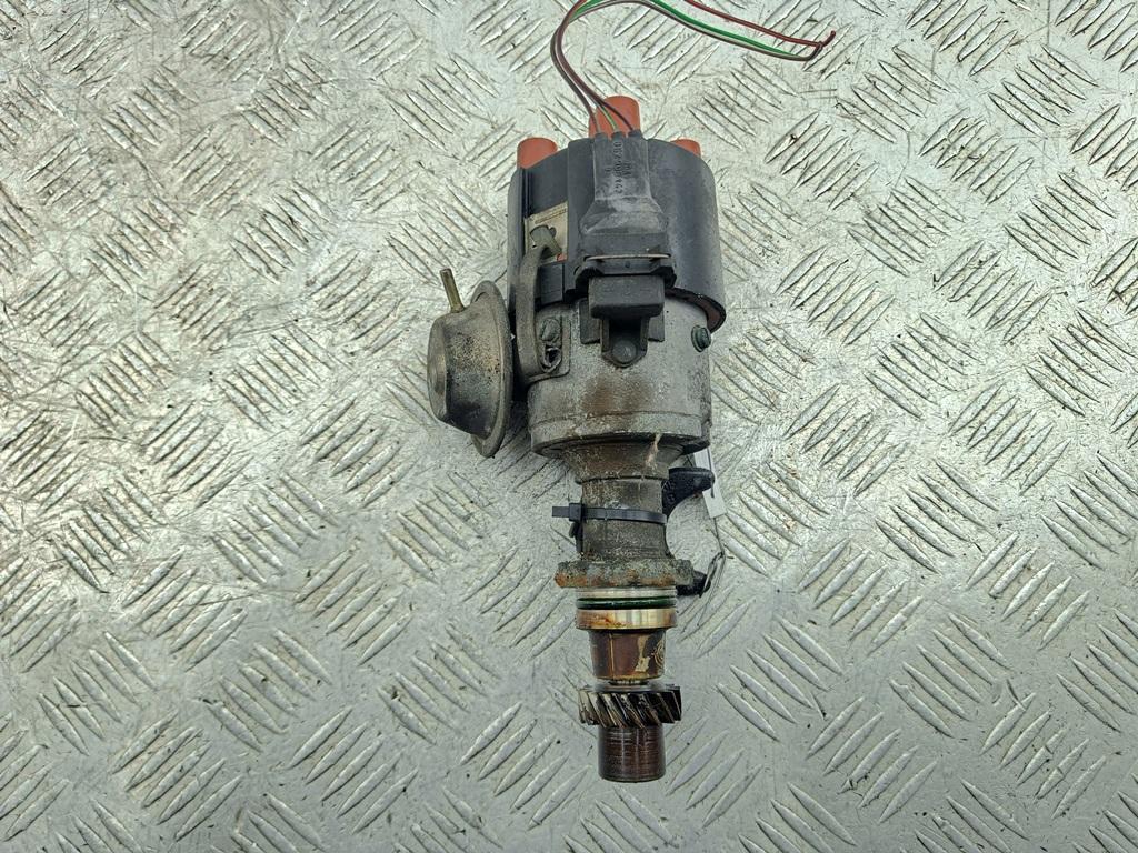 распределитель зажигания (трамблёр) Audi 80 B3 1988, 1.8 л., бензин, МКПП, серый, седан, 050905205H, 0237020171